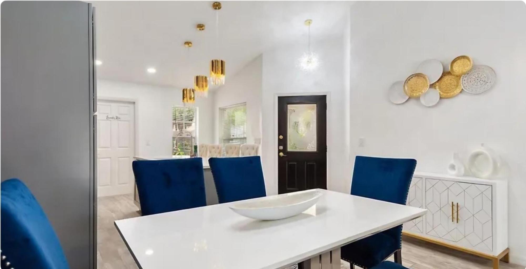 Newly Renovated 3br House Near By & Universal Villa Orlando